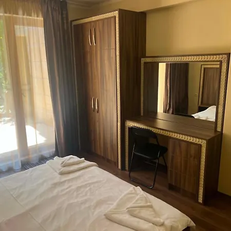 Apartman Argisht Palace 2-bedroom With Parking *