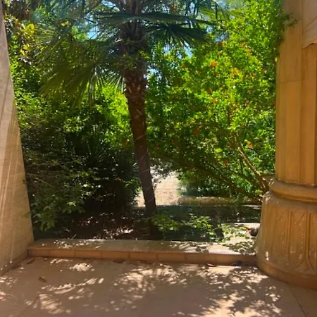 Argisht Palace 2-bedroom With Parking Lejlighed *